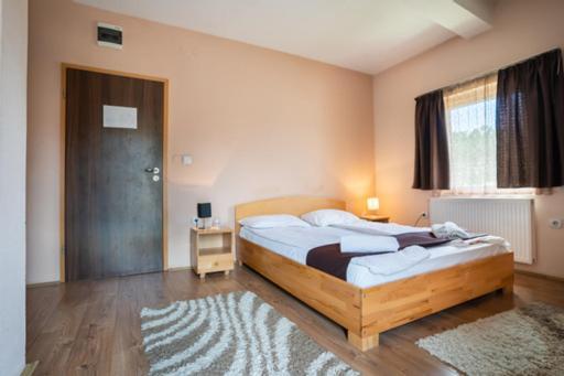 Garni Hotel Mali Predah Knjazevac Ngoại thất bức ảnh